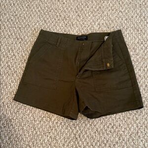 Banana Republic Olive Utility Shorts